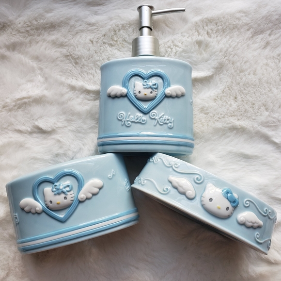 Sanrio Other - 3-piece VINTAGE authentic hello kitty angel bathroom set